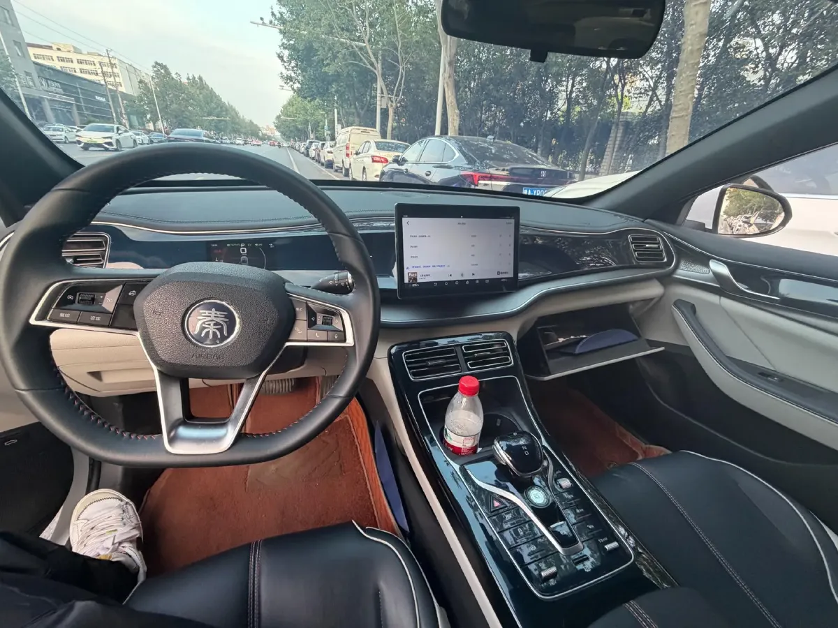 2021 Haval F7 1.5T 169HP L4 7DCT,autocango,china used car exporter,china ev exporter,chinese used car exporter,chinese used ev exporter