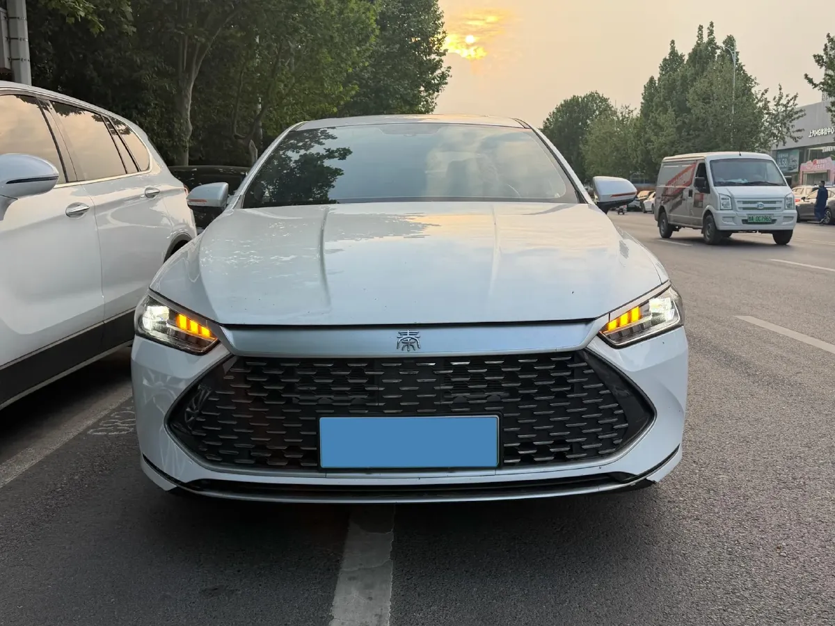 2021 Haval F7 1.5T 169HP L4 7DCT,autocango,china used car exporter,china ev exporter,chinese used car exporter,chinese used ev exporter