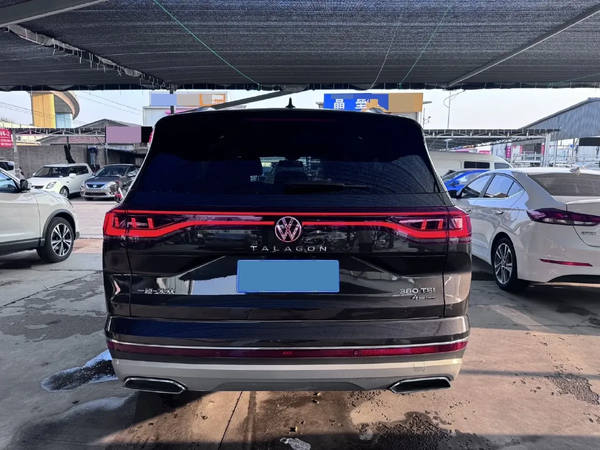 2023 Volkswagen Talagon 2.0T 220HP L4 7DCT,autocango,china used car exporter,china ev exporter,chinese used car exporter,chinese used ev exporter