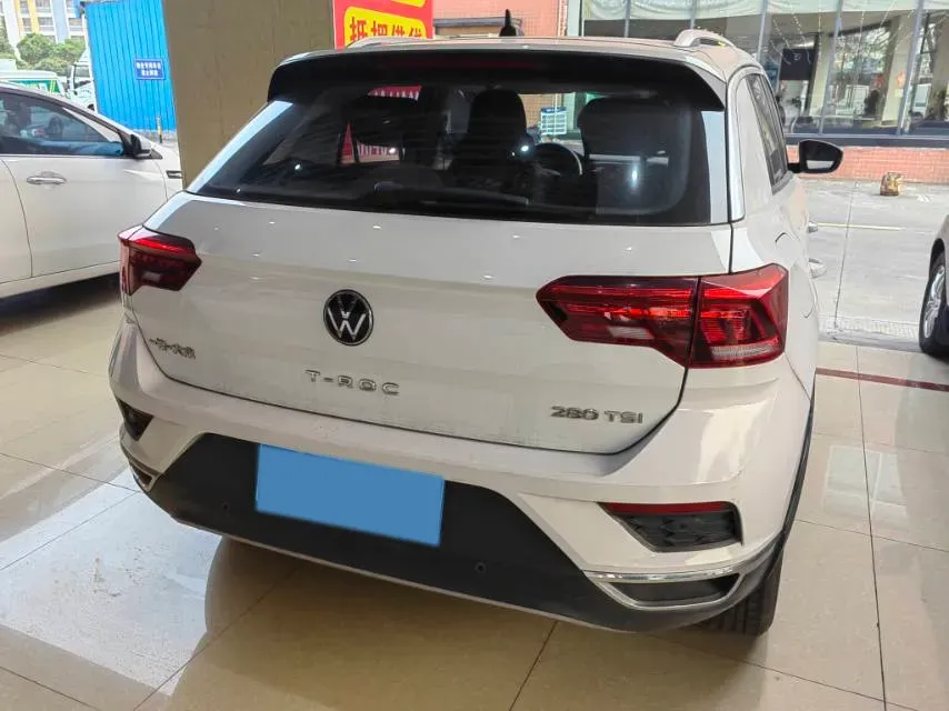 2022 Volkswagen T-Roc 1.4T 150HP L4 7DCT,autocango,china used car exporter,china ev exporter,chinese used car exporter,chinese used ev exporter