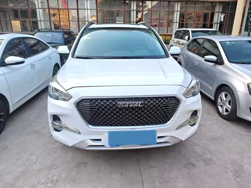 2019 Haval M6 1.5T 150HP L4 7DCT,autocango,china used car exporter,china ev exporter,chinese used car exporter,chinese used ev exporter