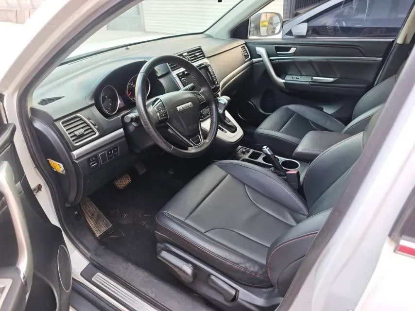 2019 Haval M6 1.5T 150HP L4 7DCT,autocango,china used car exporter,china ev exporter,chinese used car exporter,chinese used ev exporter