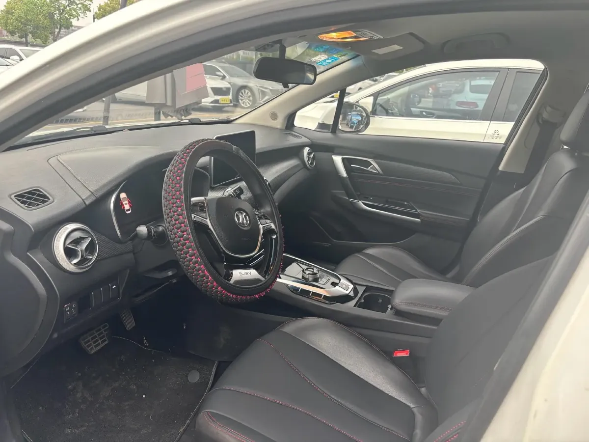 2018 BeiJing Auto EU5 BEV 53.66KWH,autocango,china used car exporter,china ev exporter,chinese used car exporter,chinese used ev exporter