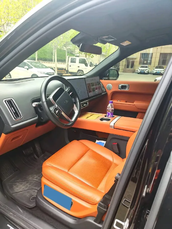 2023 Li L8 Range Extended 154HP REEV 40.9KWH,autocango,china used car exporter,china ev exporter,chinese used car exporter,chinese used ev exporter