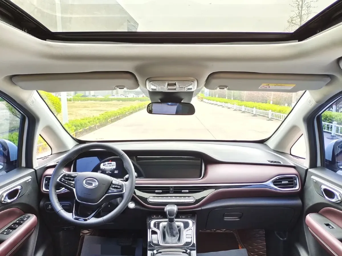 2023 GAC Trumpchi M6 1.5T 177HP L4 7DCT,autocango,china used car exporter,china ev exporter,chinese used car exporter,chinese used ev exporter