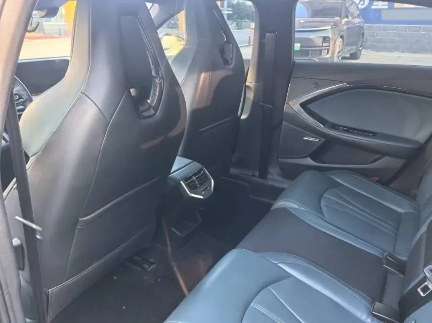 2023 MG 7 2.0T 261HP L4 9AT,autocango,china used car exporter,china ev exporter,chinese used car exporter,chinese used ev exporter