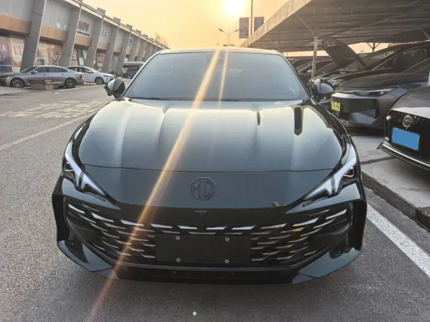 2023 MG 7 2.0T 261HP L4 9AT,autocango,china used car exporter,china ev exporter,chinese used car exporter,chinese used ev exporter