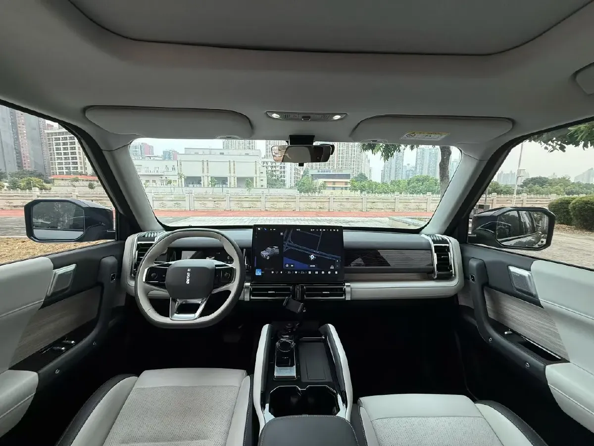 2024 iCAR iCAR 03 BEV 65.69KWH,autocango,china used car exporter,china ev exporter,chinese used car exporter,chinese used ev exporter