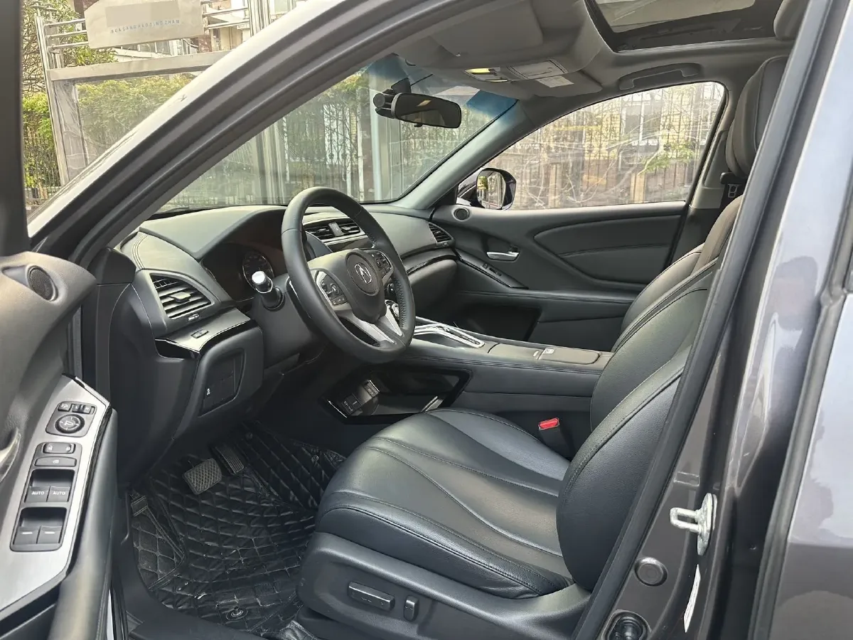 2019 Acura CDX 1.5T 182HP L4 8DCT,autocango,china used car exporter,china ev exporter,chinese used car exporter,chinese used ev exporter