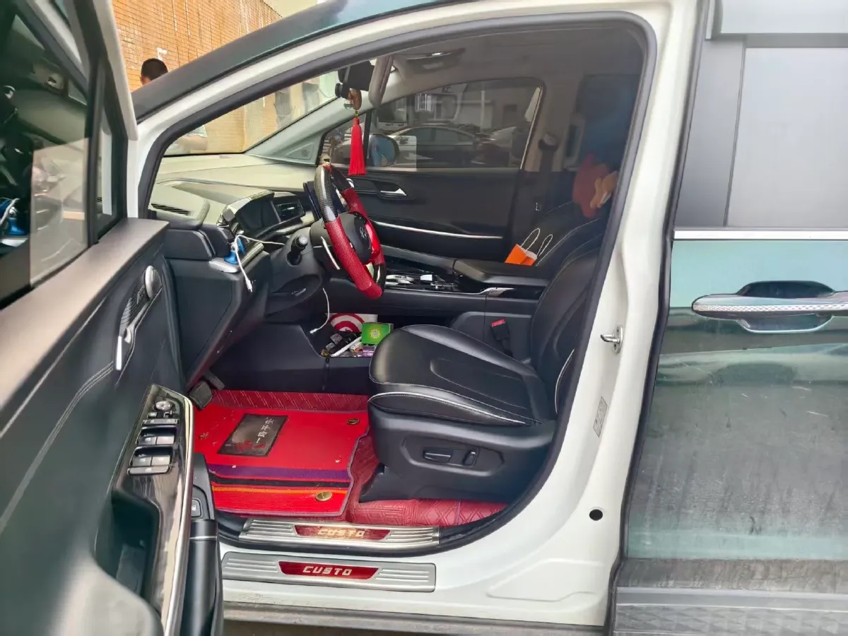 2021 Hyundai Custo 2.0T 236HP L4 8AT,autocango,china used car exporter,china ev exporter,chinese used car exporter,chinese used ev exporter