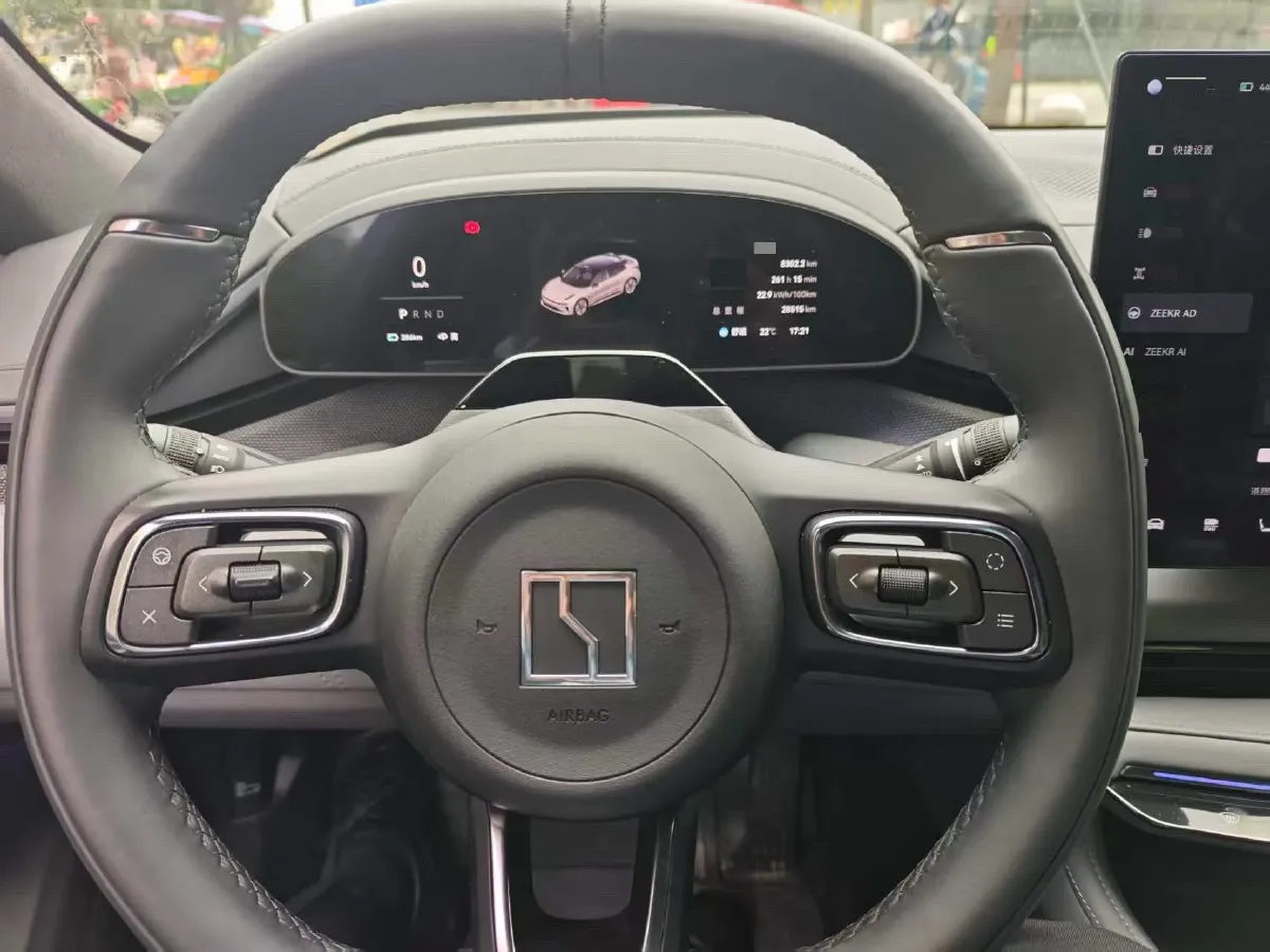 2025 Zeekr 001 BEV 100KWH,autocango,china used car exporter,china ev exporter,chinese used car exporter,chinese used ev exporter