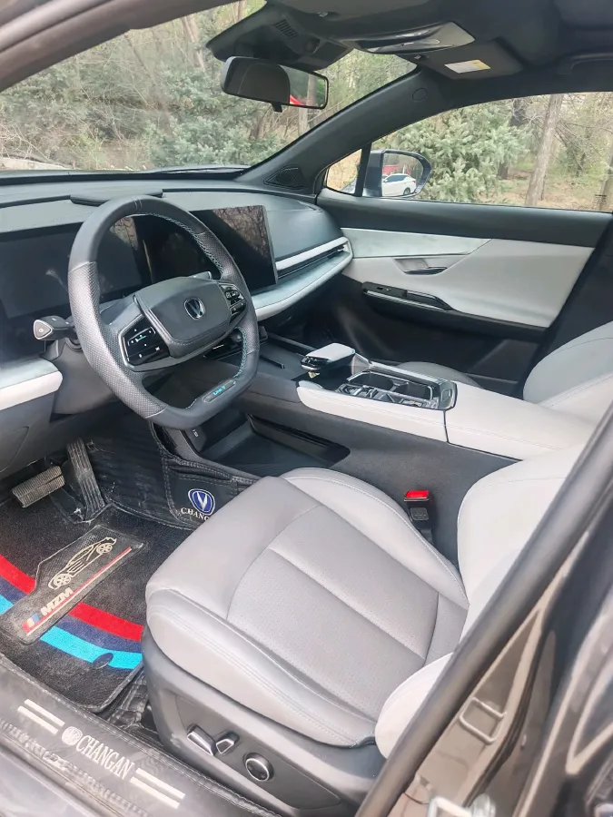 2023 ChangAn UNI-T 1.5T 188HP L4 7DCT,autocango,china used car exporter,china ev exporter,chinese used car exporter,chinese used ev exporter