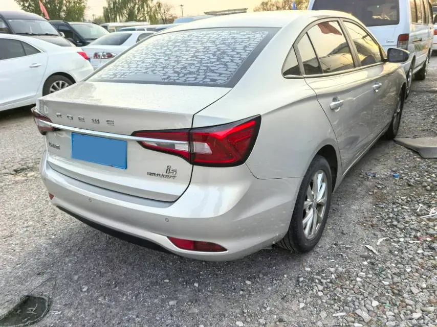 2020 Roewe i5 1.5L 120HP L4 CVT,autocango,china used car exporter,china ev exporter,chinese used car exporter,chinese used ev exporter