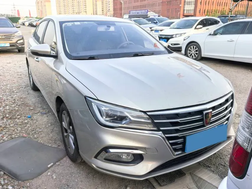 2020 Roewe i5 1.5L 120HP L4 CVT,autocango,china used car exporter,china ev exporter,chinese used car exporter,chinese used ev exporter