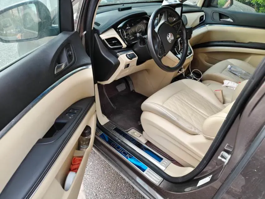 2023 Buick GL8 2.0T 237HP L4 9AT,autocango,china used car exporter,china ev exporter,chinese used car exporter,chinese used ev exporter