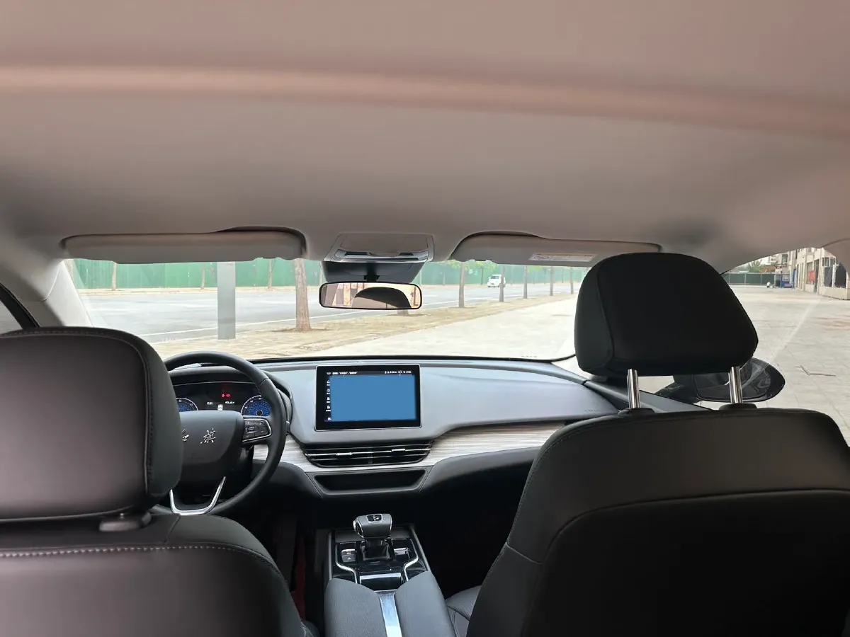 2023 HongQi E-QM5 BEV 82KWH,autocango,china used car exporter,china ev exporter,chinese used car exporter,chinese used ev exporter