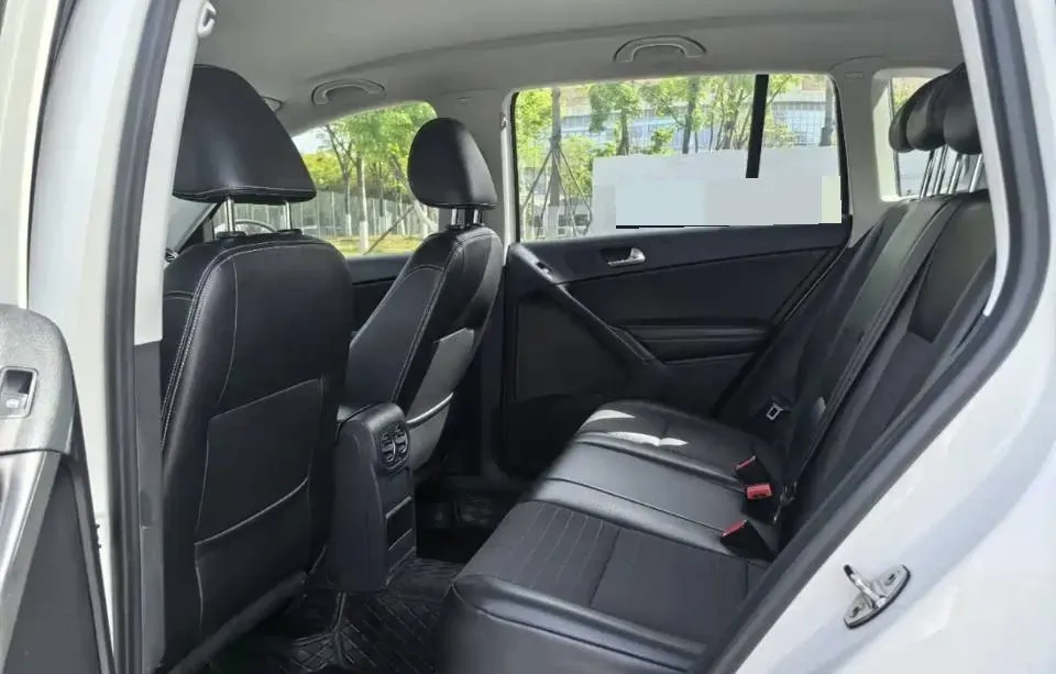 2017 MAXUS T60 2.0T 224HP L4 6AT,autocango,china used car exporter,china ev exporter,chinese used car exporter,chinese used ev exporter