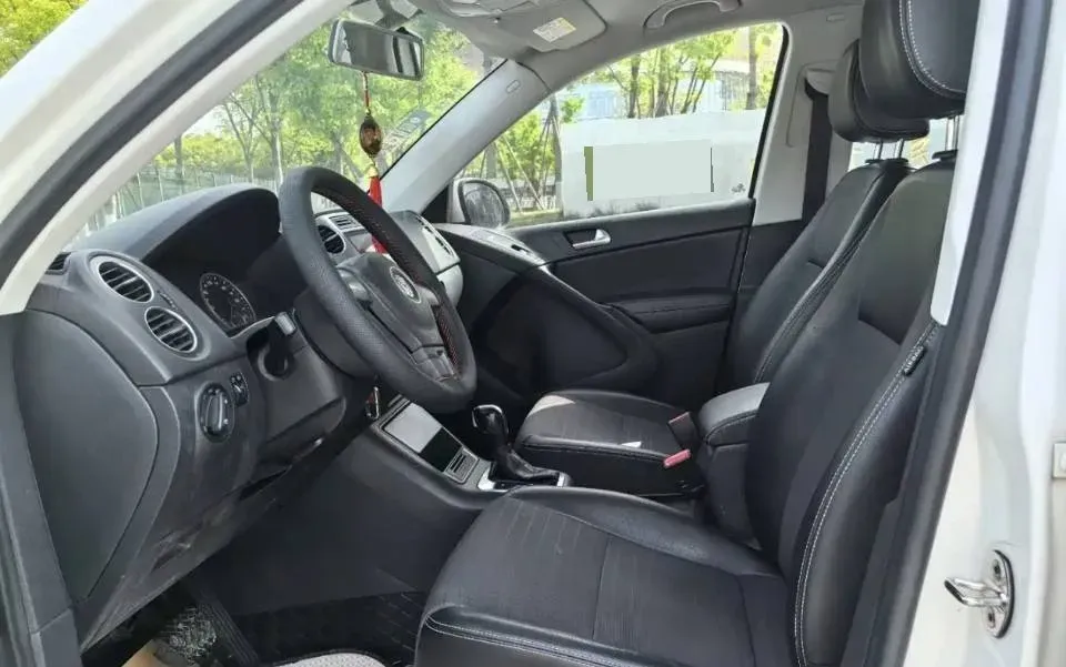 2017 MAXUS T60 2.0T 224HP L4 6AT,autocango,china used car exporter,china ev exporter,chinese used car exporter,chinese used ev exporter