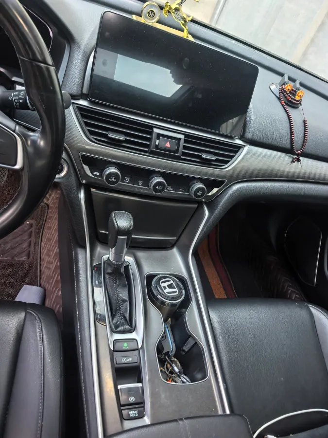 2022 Honda Accord 1.5T 194HP L4 CVT,autocango,china used car exporter,china ev exporter,chinese used car exporter,chinese used ev exporter