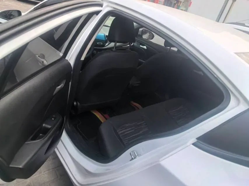 2019 Chevrolet Cavalier 1.5L 113HP L4 6AT,autocango,china used car exporter,china ev exporter,chinese used car exporter,chinese used ev exporter