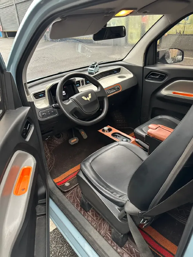 2020 WuLing HongGuang MINI EV BEV 9.3KWH,autocango,china used car exporter,china ev exporter,chinese used car exporter,chinese used ev exporter