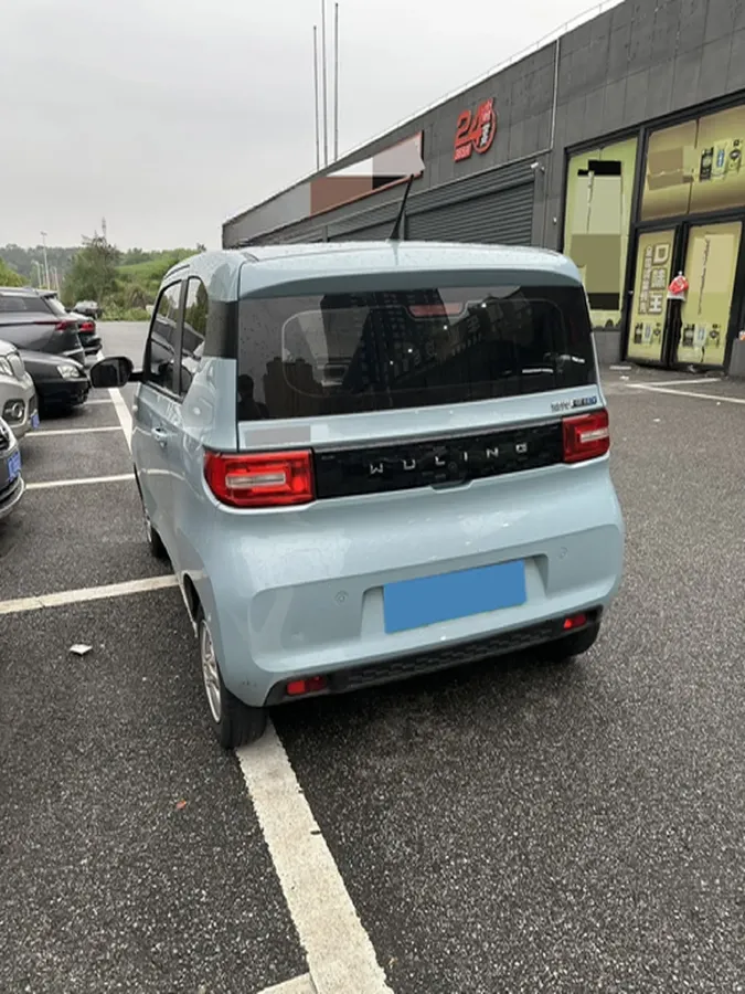 2020 WuLing HongGuang MINI EV BEV 9.3KWH,autocango,china used car exporter,china ev exporter,chinese used car exporter,chinese used ev exporter