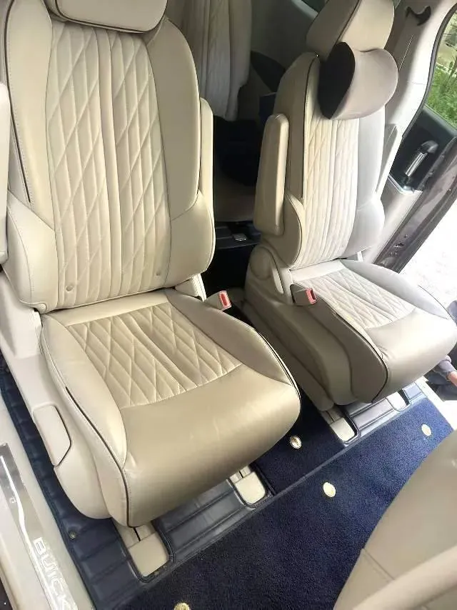 2022 Buick GL8 2.0T 237HP L4 9AT,autocango,china used car exporter,china ev exporter,chinese used car exporter,chinese used ev exporter