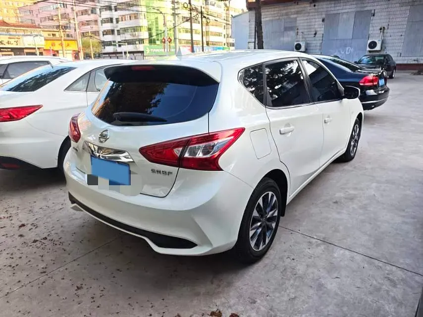 2019 Nissan Tiida 1.6L 126HP L4 5MT,autocango,china used car exporter,china ev exporter,chinese used car exporter,chinese used ev exporter