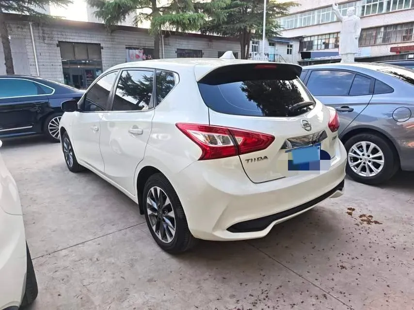 2019 Nissan Tiida 1.6L 126HP L4 5MT,autocango,china used car exporter,china ev exporter,chinese used car exporter,chinese used ev exporter