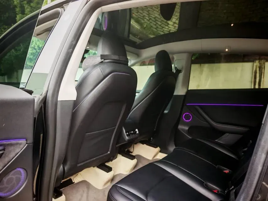 2022 Tesla Model Y BEV 60KWH,autocango,china used car exporter,china ev exporter,chinese used car exporter,chinese used ev exporter