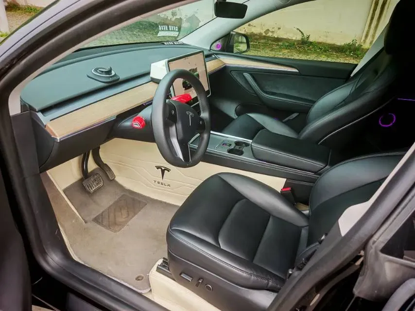 2022 Tesla Model Y BEV 60KWH,autocango,china used car exporter,china ev exporter,chinese used car exporter,chinese used ev exporter