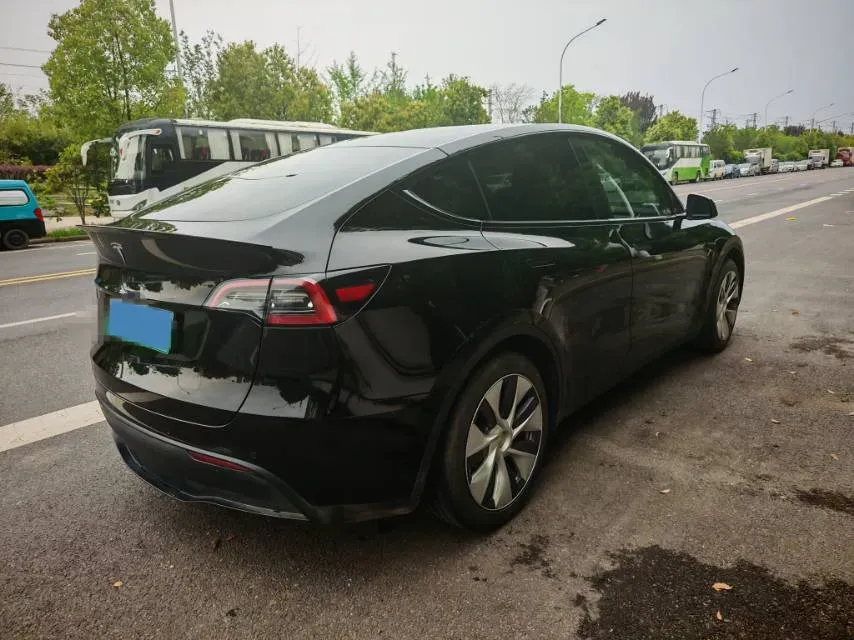 2022 Tesla Model Y BEV 60KWH,autocango,china used car exporter,china ev exporter,chinese used car exporter,chinese used ev exporter