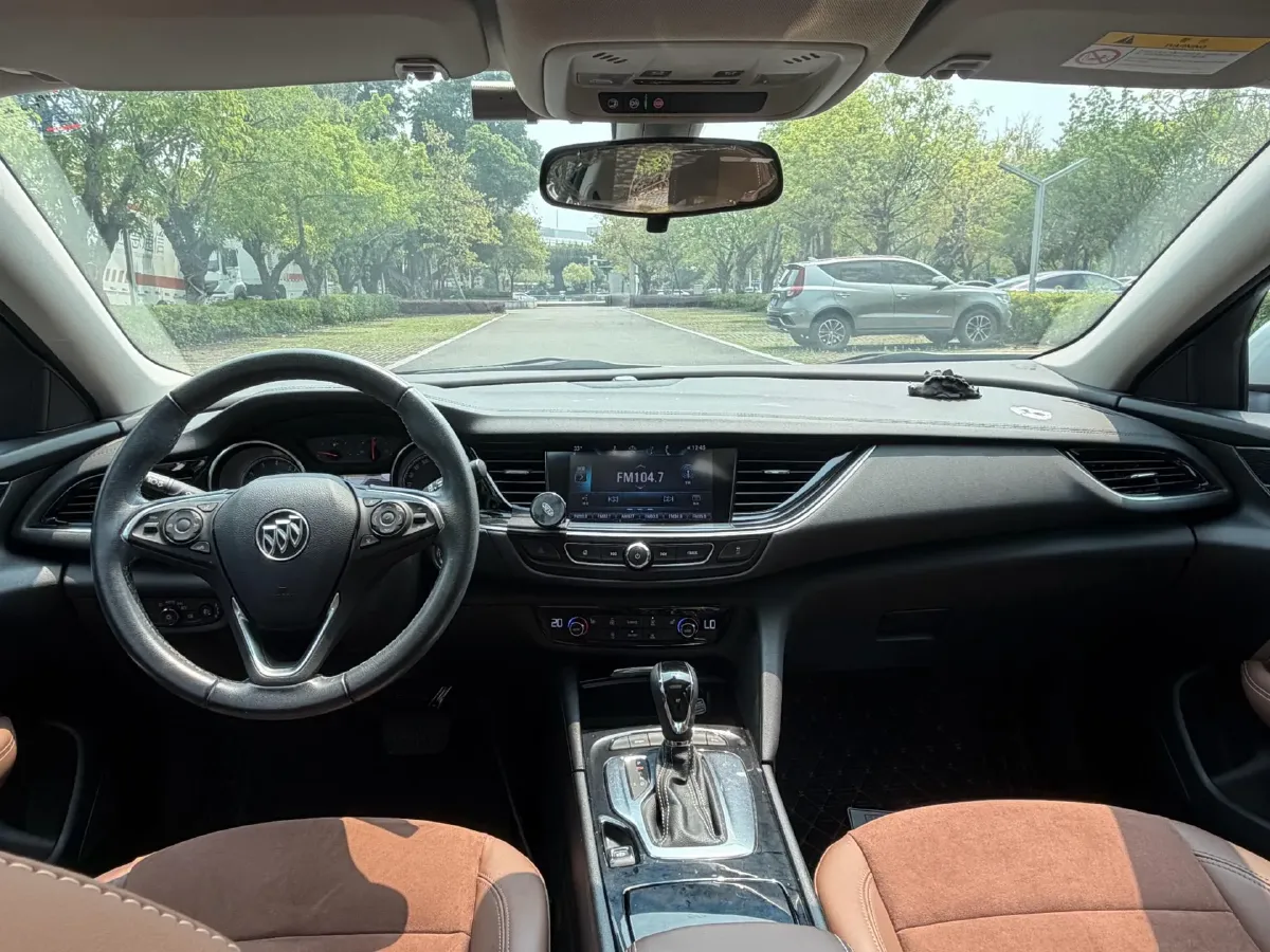 2019 Buick Regal 1.5T 170HP L4 9AT,autocango,china used car exporter,china ev exporter,chinese used car exporter,chinese used ev exporter