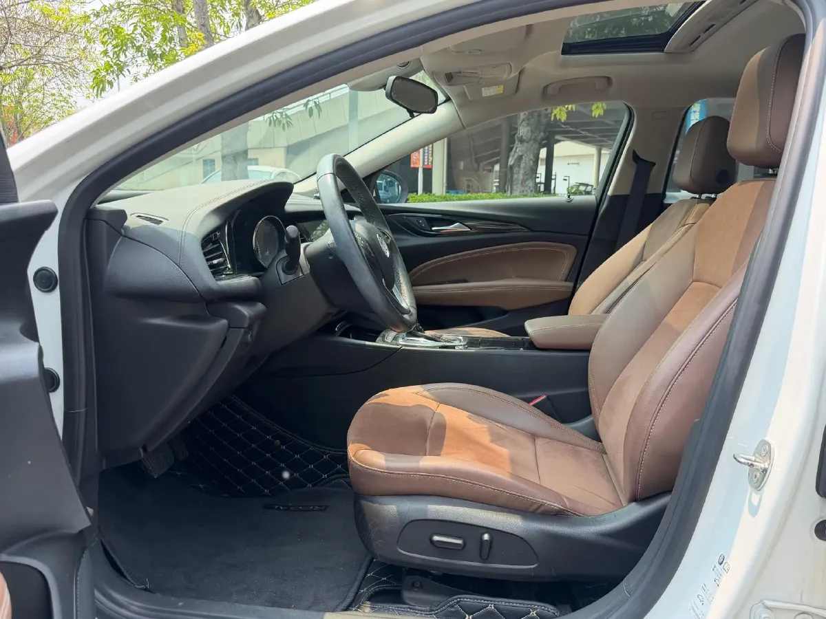 2019 Buick Regal 1.5T 170HP L4 9AT,autocango,china used car exporter,china ev exporter,chinese used car exporter,chinese used ev exporter