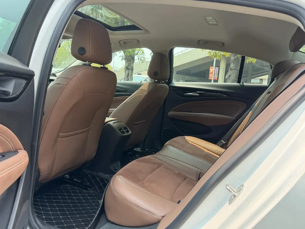 2019 Buick Regal 1.5T 170HP L4 9AT,autocango,china used car exporter,china ev exporter,chinese used car exporter,chinese used ev exporter