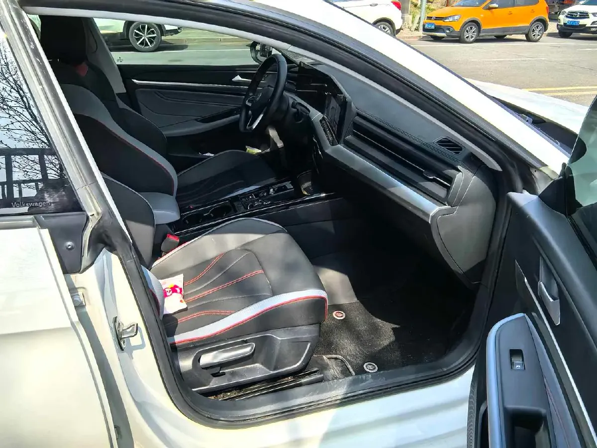 2023 Volkswagen Lamando 1.4T 150HP L4 7DCT,autocango,china used car exporter,china ev exporter,chinese used car exporter,chinese used ev exporter