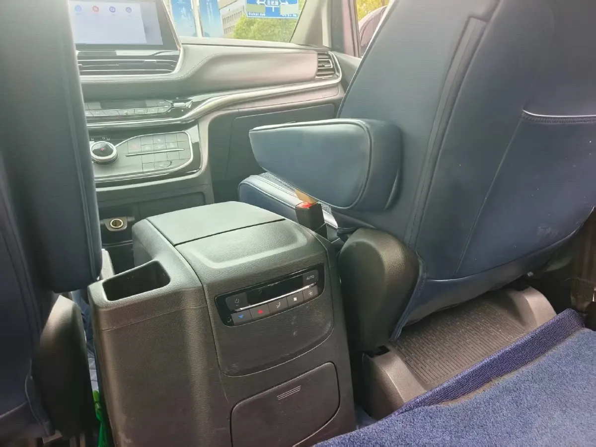 2023 MAXUS G20 2.0T 163HP L4 8AT,autocango,china used car exporter,china ev exporter,chinese used car exporter,chinese used ev exporter