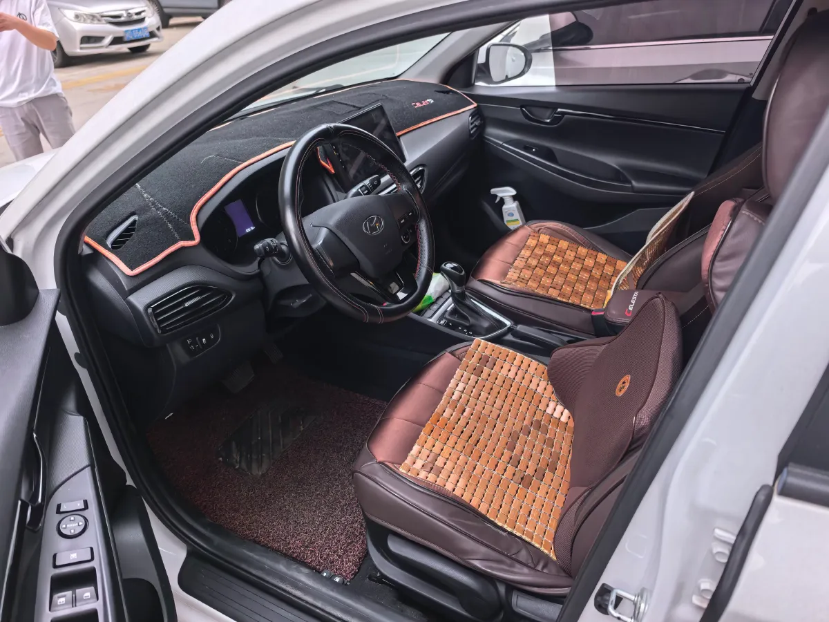 2020 Hyundai Celesta 1.6L 123HP L4 6AT,autocango,china used car exporter,china ev exporter,chinese used car exporter,chinese used ev exporter