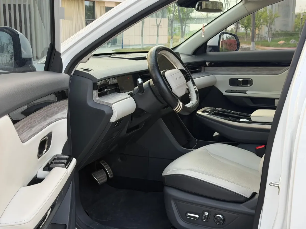 2023 Jetour DASHING 1.6T 197HP L4 7DCT,autocango,china used car exporter,china ev exporter,chinese used car exporter,chinese used ev exporter