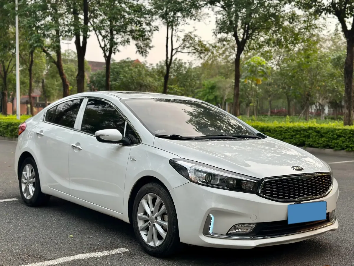 2017 Kia K3 1.6L 128HP L4 6AT,autocango,china used car exporter,china ev exporter,chinese used car exporter,chinese used ev exporter