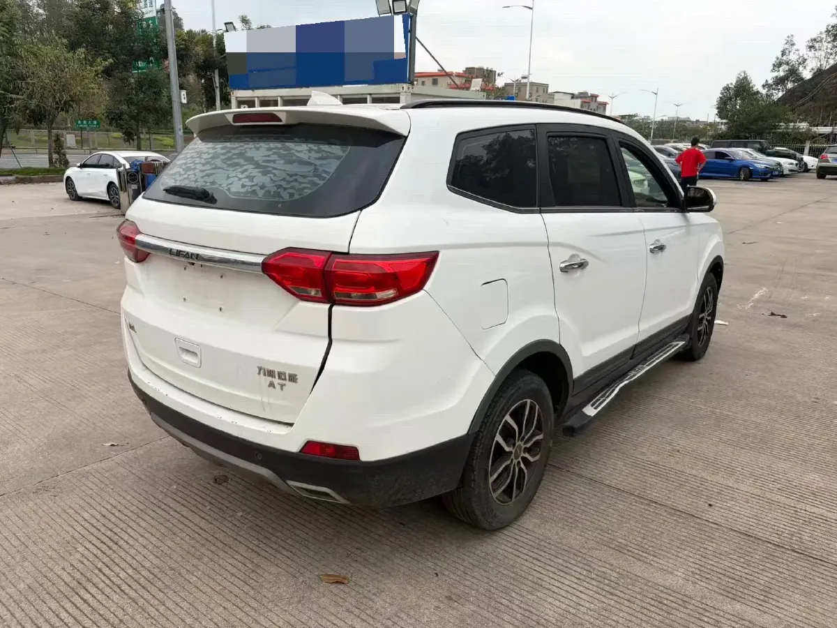 2017 Bestune B30 1.6L 109HP L4 6AT,autocango,china used car exporter,china ev exporter,chinese used car exporter,chinese used ev exporter