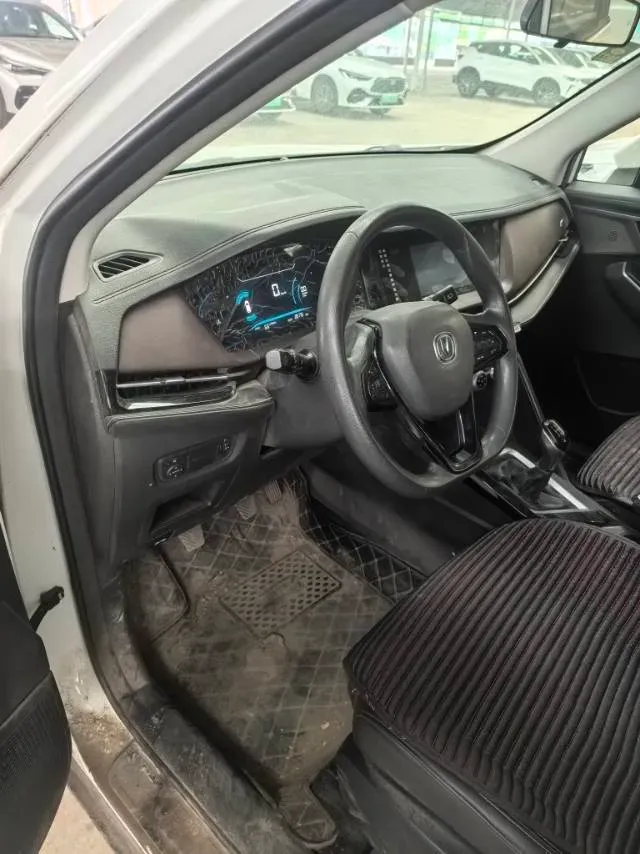 2019 ChangAn CS15 1.5L 107HP L4 5MT,autocango,china used car exporter,china ev exporter,chinese used car exporter,chinese used ev exporter