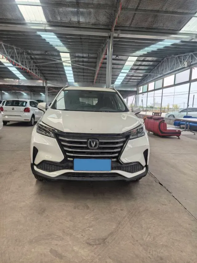 2019 ChangAn CS15 1.5L 107HP L4 5MT,autocango,china used car exporter,china ev exporter,chinese used car exporter,chinese used ev exporter
