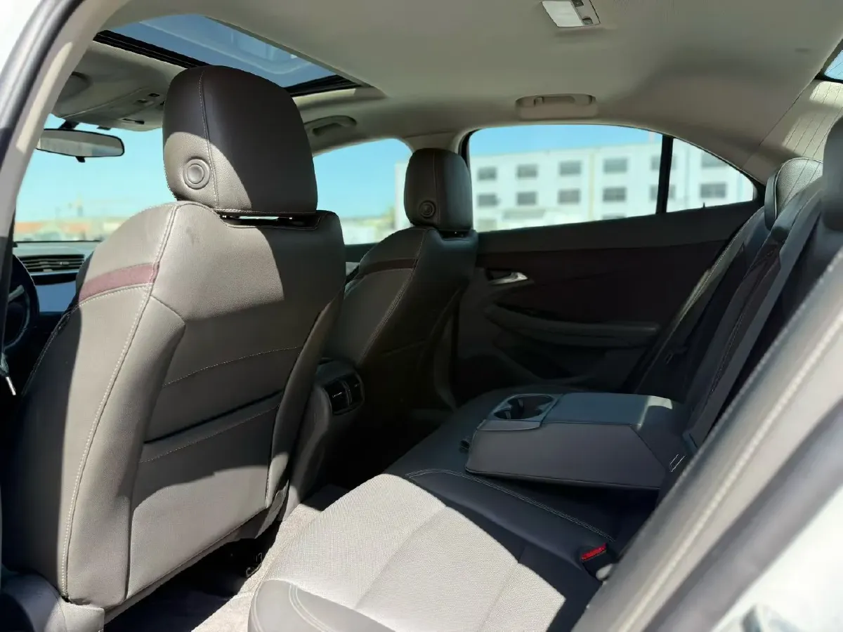 2018 Chevrolet Malibu 1.5T 170HP L4 6AT,autocango,china used car exporter,china ev exporter,chinese used car exporter,chinese used ev exporter