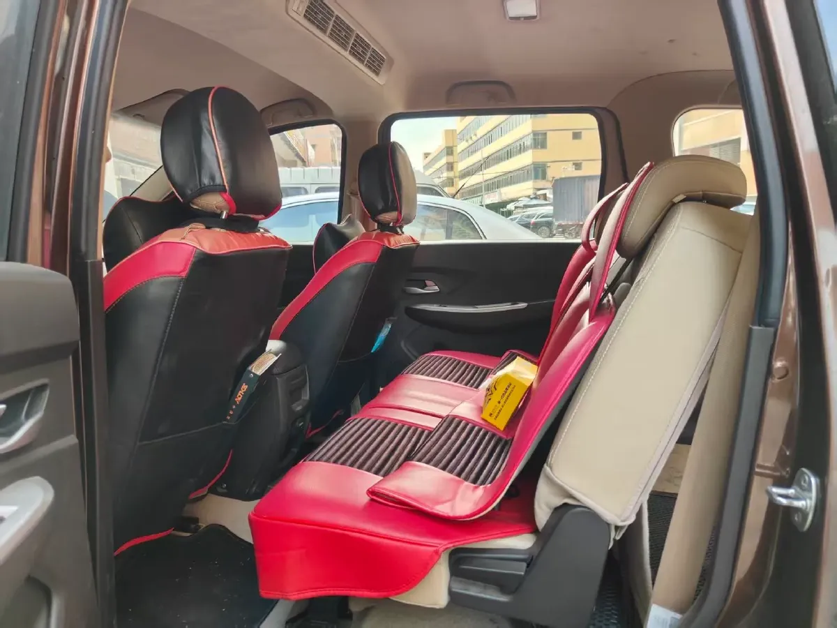 2021 WuLing RongGuang New Truck 1.5L 99HP L4 5MT,autocango,china used car exporter,china ev exporter,chinese used car exporter,chinese used ev exporter