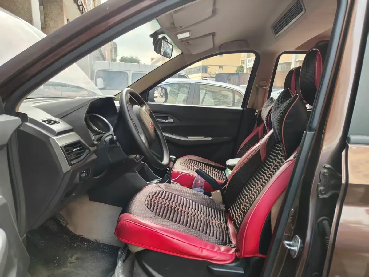 2021 WuLing RongGuang New Truck 1.5L 99HP L4 5MT,autocango,china used car exporter,china ev exporter,chinese used car exporter,chinese used ev exporter