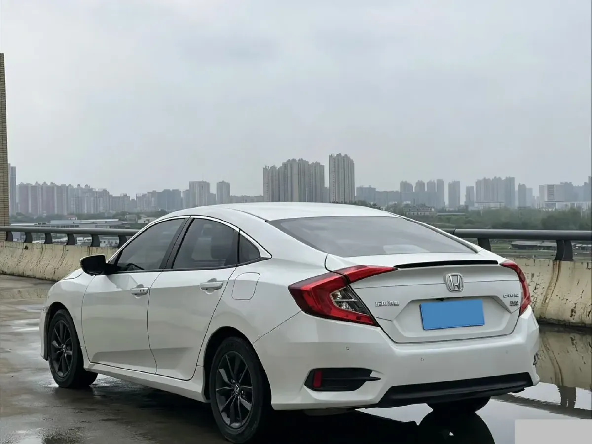 2019 Honda Civic 1.5T 177HP L4 CVT,autocango,china used car exporter,china ev exporter,chinese used car exporter,chinese used ev exporter