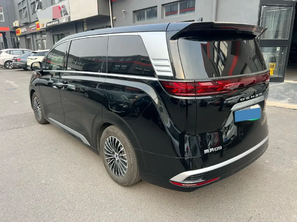 2024 Denza D9 1.5T 139HP L4 E-CVT PHEV 40KWH,autocango,china used car exporter,china ev exporter,chinese used car exporter,chinese used ev exporter