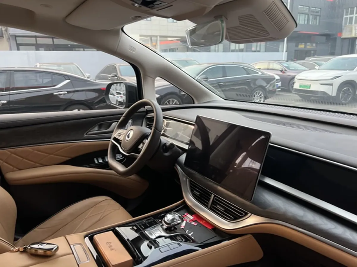 2024 Denza D9 1.5T 139HP L4 E-CVT PHEV 40KWH,autocango,china used car exporter,china ev exporter,chinese used car exporter,chinese used ev exporter