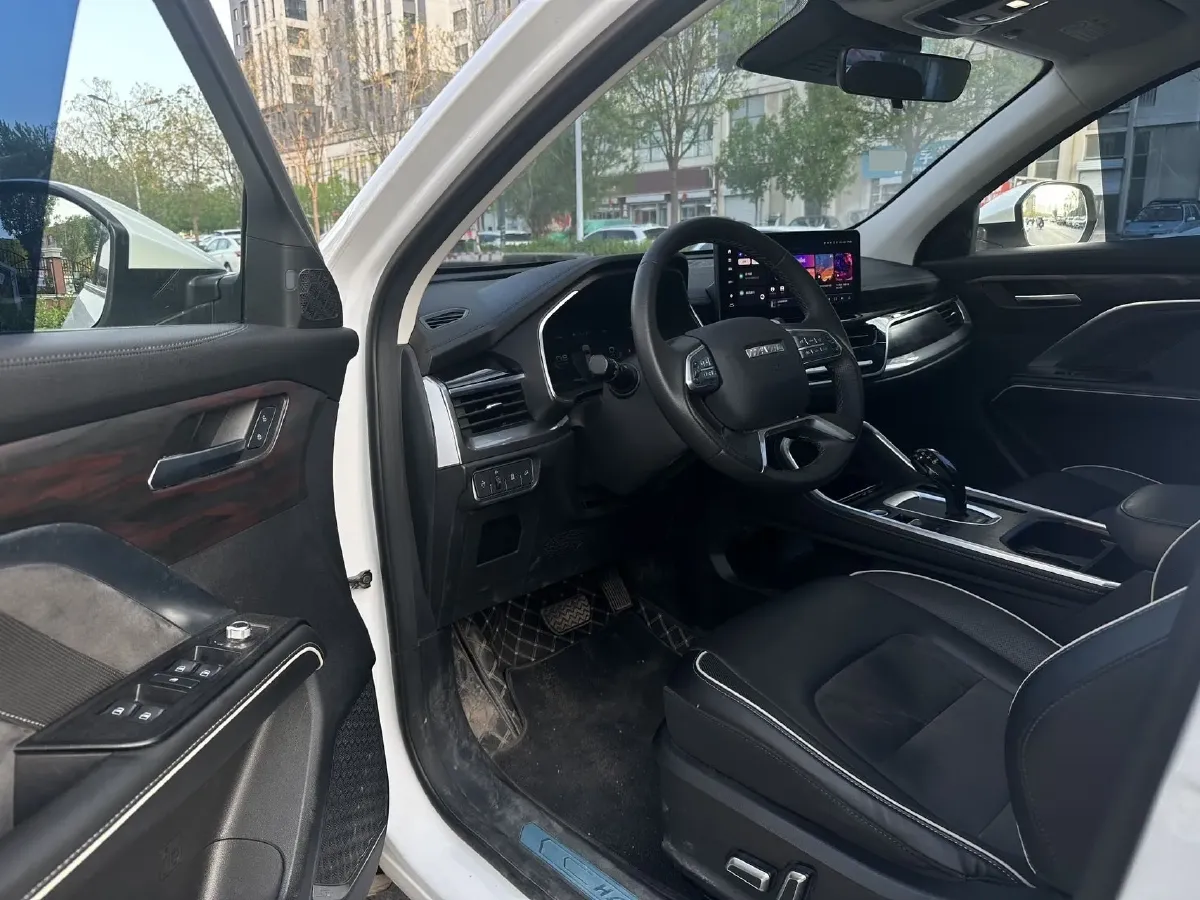 2023 Haval H6 1.5T 150HP L4 7DCT,autocango,china used car exporter,china ev exporter,chinese used car exporter,chinese used ev exporter